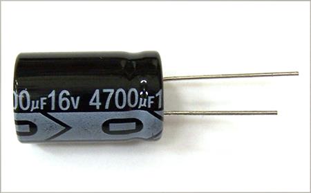 Capacitor Electrolítico 4700uF x 16V